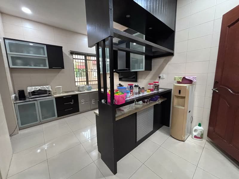 Bungalow for Sale in Taman Gembira (Klang) - Jsern Ang - Kitchen - PropertyGuru.com.my