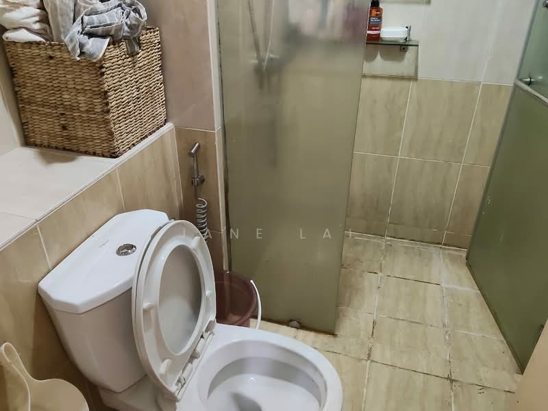 Kondominium untuk Dijual di Hartamas Regency 1 - Jane Lai - Bathroom - PropertyGuru.com.my