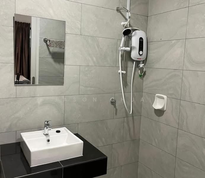 Servis Apartment untuk Disewa di Sky Trees - Jason Chua - Bathroom - PropertyGuru.com.my