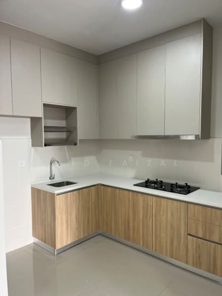 Kondominium untuk Disewa di Sky Awani Residensi 4 - Mohd Faizal - Kitchen - PropertyGuru.com.my