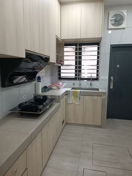 Rumah Teres 2 Tingkat untuk Disewa di Kepong Baru (Kepong) - Crystal Lum - Kitchen - PropertyGuru.com.my