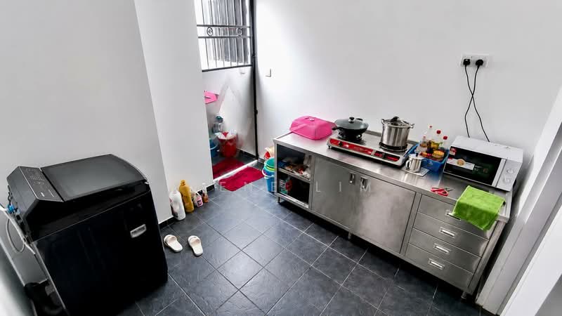 Cluster House for Sale in Kota Masai (Pasir Gudang) - Irene Lim - Kitchen - PropertyGuru.com.my