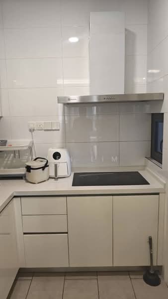 Service Residence for Rent at Skyluxe On The Park Bukit Jalil - Yen Lim - Kitchen - PropertyGuru.com.my