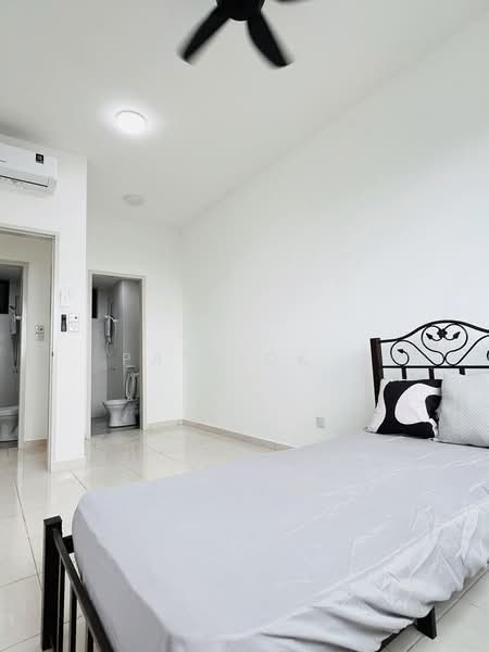 Kondominium untuk Disewa di Ideal Venice Residency - Patrick . - Bedroom - PropertyGuru.com.my