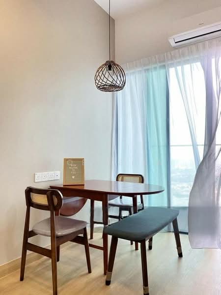 Servis Apartment untuk Dijual di The Grand Subang Jaya SS15 - Coee Siew - Dining Room - PropertyGuru.com.my
