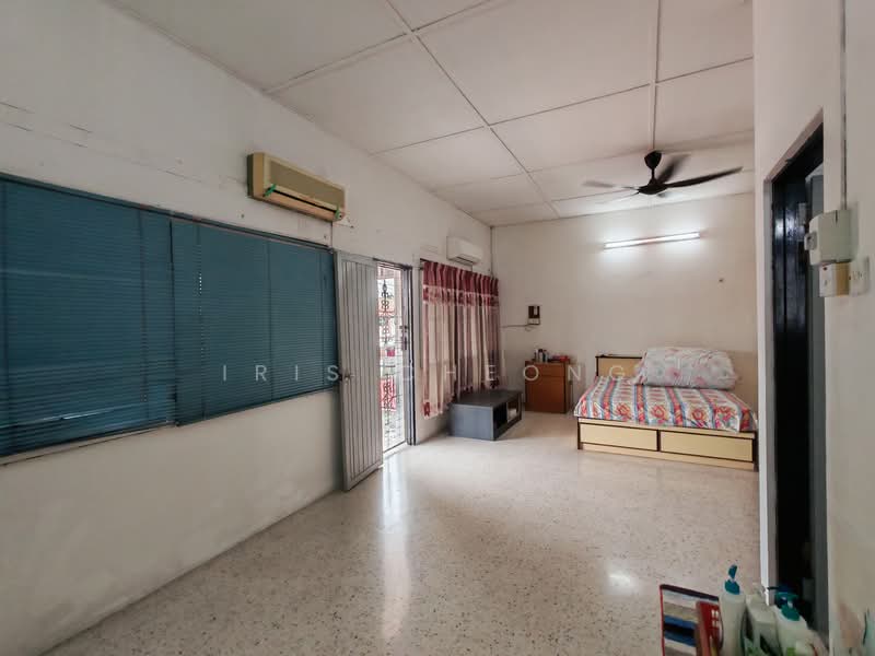 2-storey Terraced House for Sale in Ipoh (Perak) - Iris Cheong - Bedroom - PropertyGuru.com.my