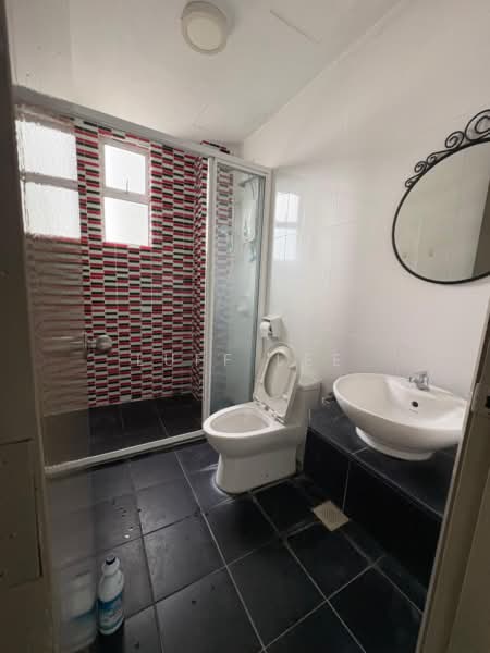 Kondominium untuk Disewa di Cheras Heights - Luff Lee - Bathroom - PropertyGuru.com.my