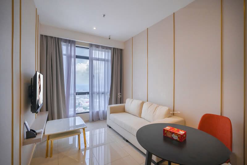 Servis Apartment untuk Disewa di Hill10 Residence @ i-City - Vitas Tan - Living Room - PropertyGuru.com.my