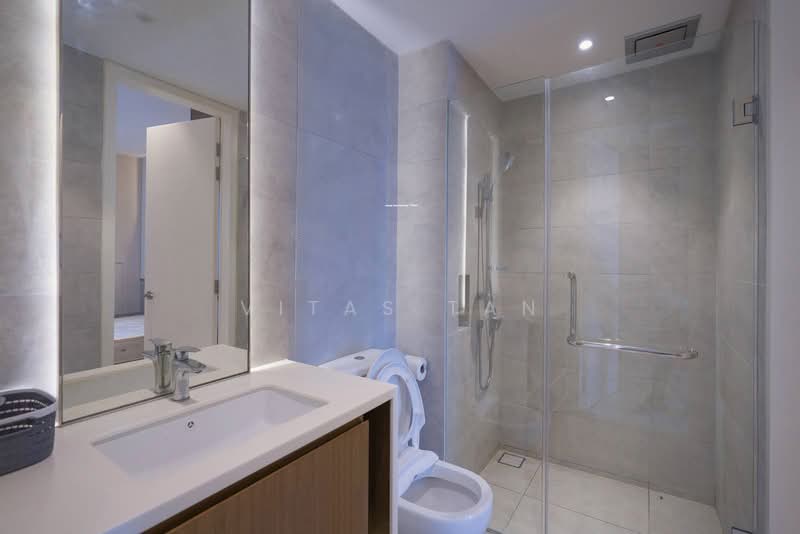 Servis Apartment untuk Disewa di Hill10 Residence @ i-City - Vitas Tan - Bathroom - PropertyGuru.com.my
