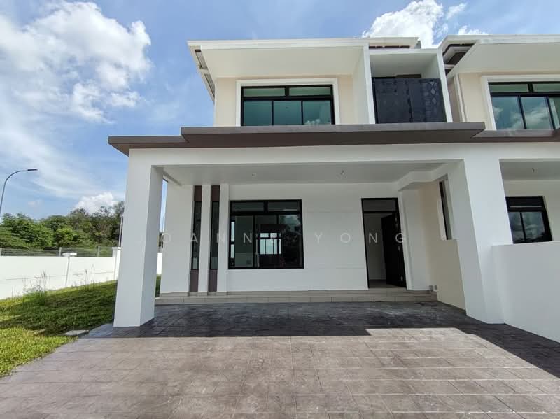 Rumah Teres 2 Tingkat untuk Dijual di Taman Pelangi Indah (Ulu Tiram) - JOANNE YONG - Exterior - PropertyGuru.com.my