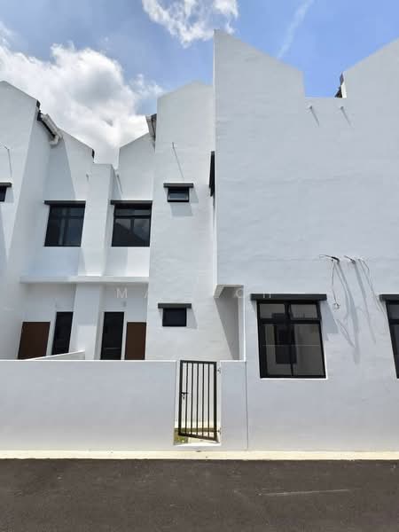 2-storey Terraced House for Sale in Bandar Dato Onn (Tebrau) - Max Loh - Exterior - PropertyGuru.com.my