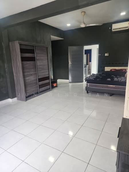 2-storey Terraced House for Sale in Ulu Tiram (Johor) - Jun Weng Tan - PropertyGuru.com.my