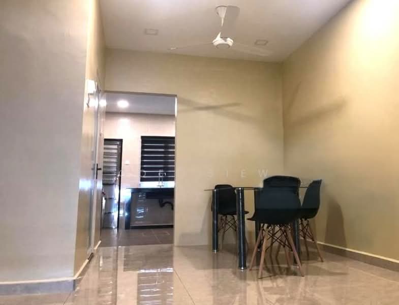 Rumah Teres 2 Tingkat untuk Disewa di Taman Midah (Cheras) - Coee Siew - Dining Room - PropertyGuru.com.my