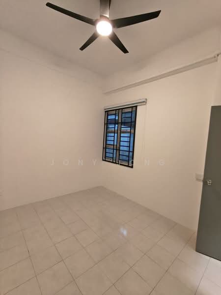 Pangsapuri untuk Disewa di PANGSAPURI CENDERA 2 - Jony Jong - PropertyGuru.com.my