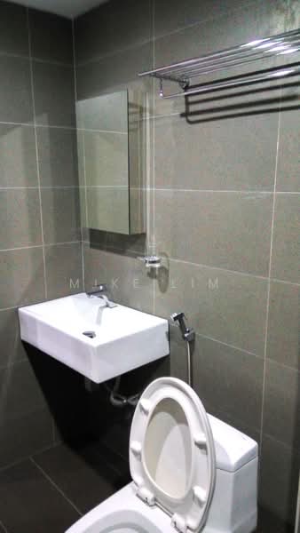 Condominium for Rent at Casa Tropika - Mike Lim - Bathroom - PropertyGuru.com.my