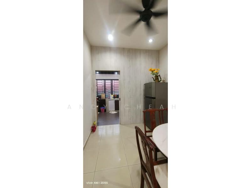 2-storey Terraced House for Sale in Johor Bahru (Johor) - Andy Cheah - Kitchen - PropertyGuru.com.my