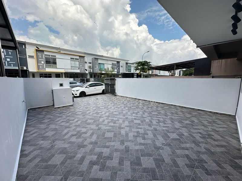 Rumah Teres 2 Tingkat untuk Disewa di Setia Tropika (Johor Bahru) - Ken Liew - PropertyGuru.com.my