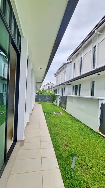 Rumah Kluster untuk Dijual di Eco Majestic (Semenyih) - Mike Lim - Exterior - PropertyGuru.com.my