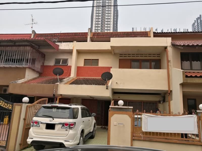 2-storey Terraced House for Sale in Segambut (Kuala Lumpur) - Roy Ma - Exterior - PropertyGuru.com.my