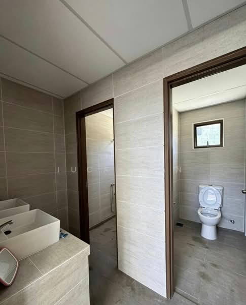 Detached Factory for Rent in Rawang (Selangor) - Lucas Tan - Bathroom - PropertyGuru.com.my