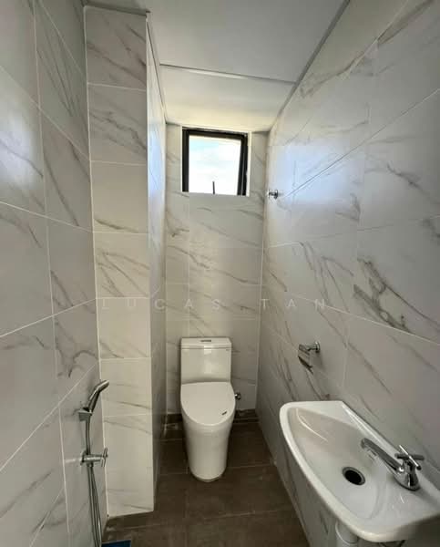 Detached Factory for Rent in Rawang (Selangor) - Lucas Tan - Bathroom - PropertyGuru.com.my