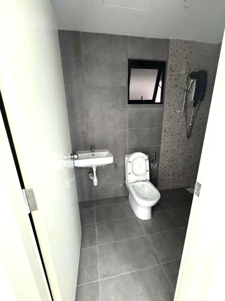 Servis Apartment untuk Dijual di Metro @ Cheras - Mike Lim - Bathroom - PropertyGuru.com.my