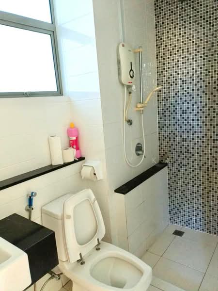 Kondominium untuk Disewa di All Seasons Park - Gan Chun Kai - Bathroom - PropertyGuru.com.my