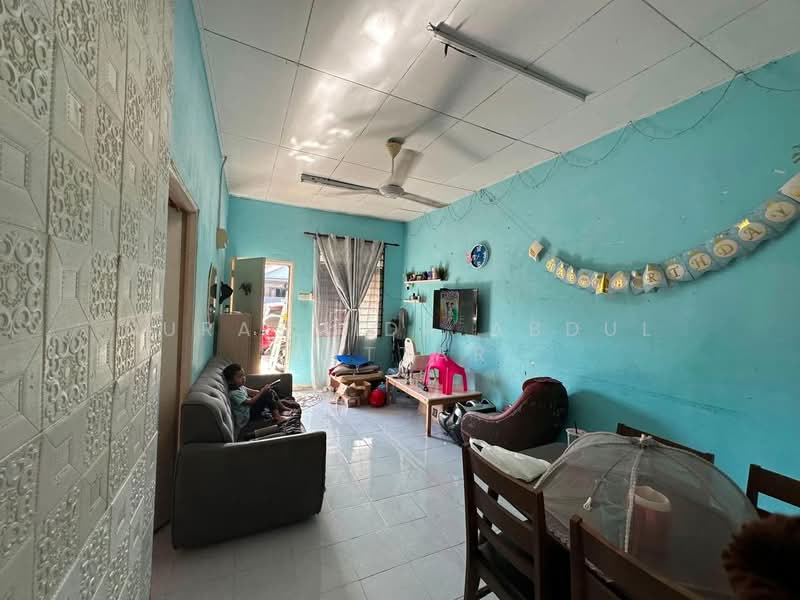 Rumah Teres 1 Tingkat untuk Dijual di Taman Lestari Permai (Seri Kembangan) - Nurasmida Abdul Sattar - PropertyGuru.com.my