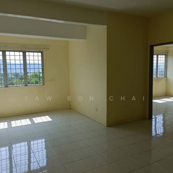 Apartment for Rent at Sri Bayu - Yaw Bon Chai - Living Room - PropertyGuru.com.my