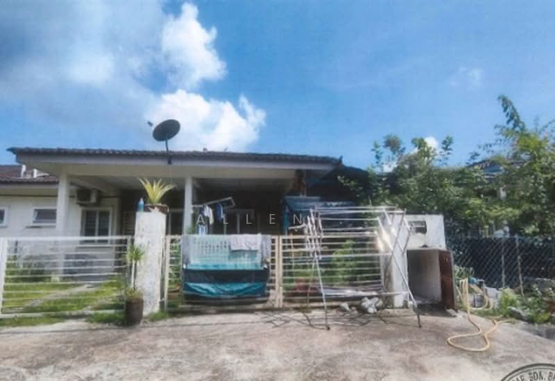 1-storey Terraced House for Sale in Taman Desa Indah (Sepang) - Allen . - Exterior - PropertyGuru.com.my