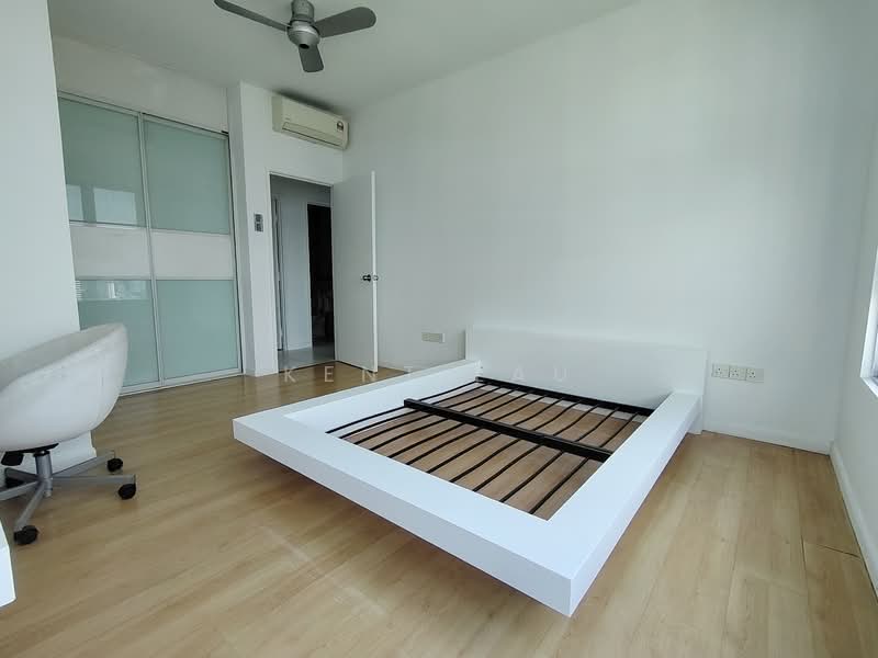 Kondominium untuk Dijual di The Tamarind - Kent Lau - Bedroom - PropertyGuru.com.my