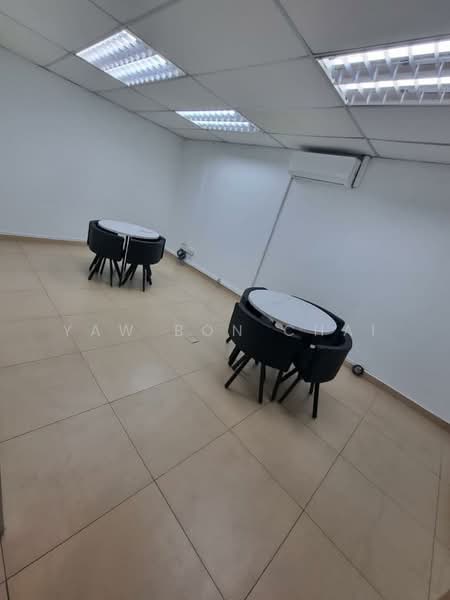Shop for Rent in Seri Kembangan (Selangor) - Yaw Bon Chai - Interior - PropertyGuru.com.my