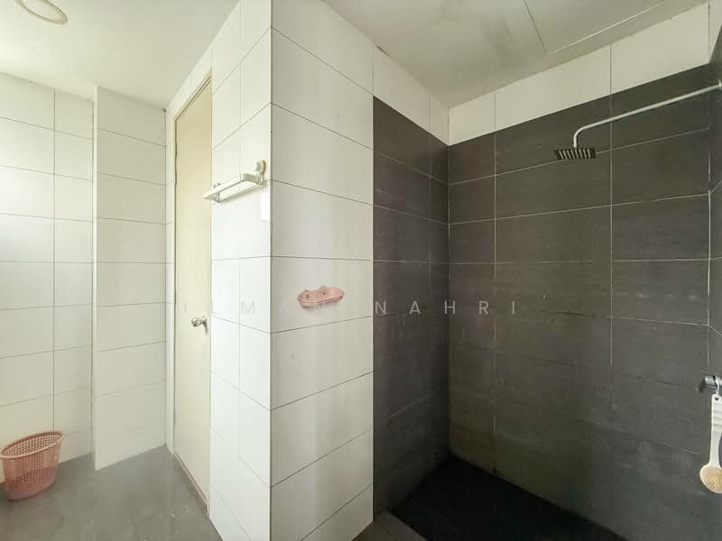 Rumah Teres 3 Tingkat untuk Dijual di Mutiara Heights (Kajang) - Ilman Nahri - Bathroom - PropertyGuru.com.my