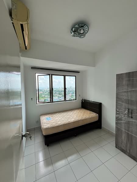Pangsapuri untuk Disewa di Danga View Apartment - YC Fung - Bedroom - PropertyGuru.com.my