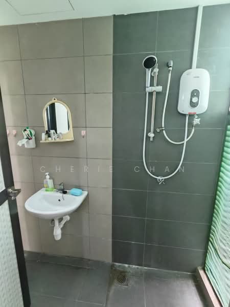 Rumah Teres 2 Tingkat untuk Dijual di Bandar Seri Alam (Masai) - Cherie Chan - PropertyGuru.com.my