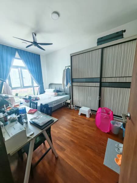 Servis Apartment untuk Dijual di Crescent Bay Suites (Teluk Bayu) - Sing Sing Chin - PropertyGuru.com.my