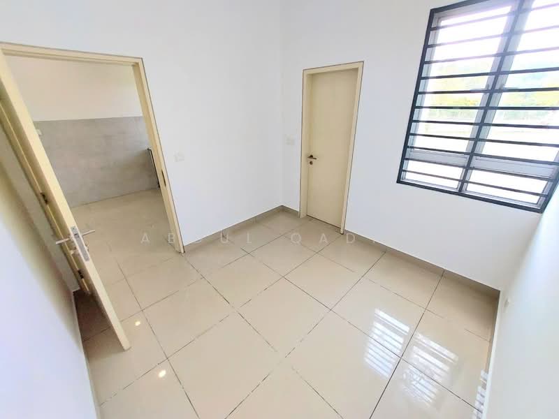 Rumah Teres 2 Tingkat untuk Dijual di Kota Seriemas (Nilai) - Abdul Qadir - PropertyGuru.com.my