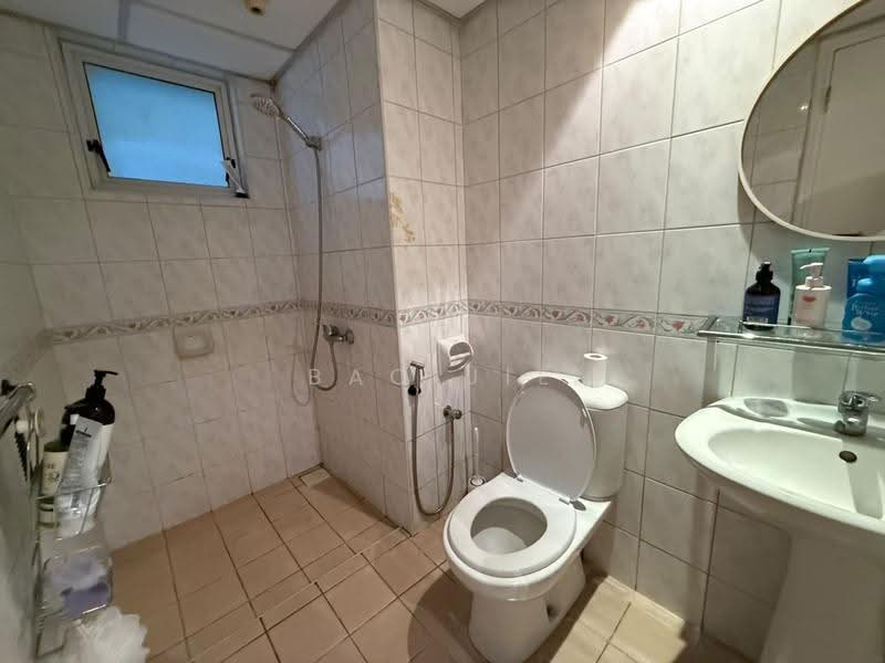 Condominium for Sale at Laman Suria - Bao Jie - Bathroom - PropertyGuru.com.my