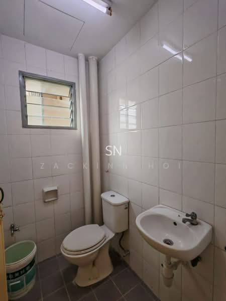 Apartment for Rent at Akasia - Zackinn Hoi - Bathroom - PropertyGuru.com.my