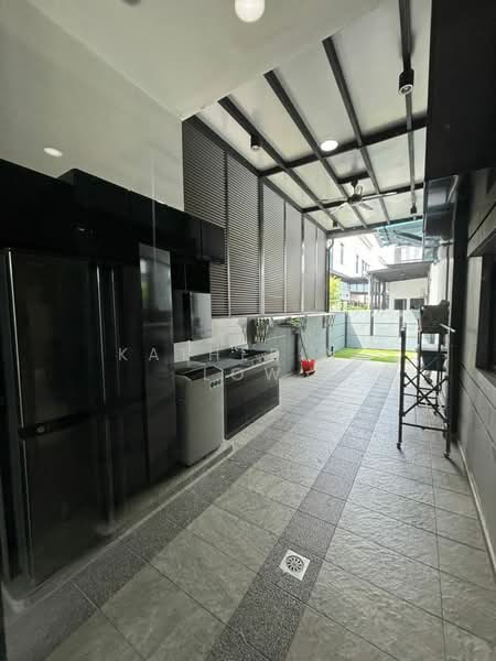 Link Bungalow for Sale in Taman Setia Indah (Tebrau) - Katherine Low - Kitchen - PropertyGuru.com.my