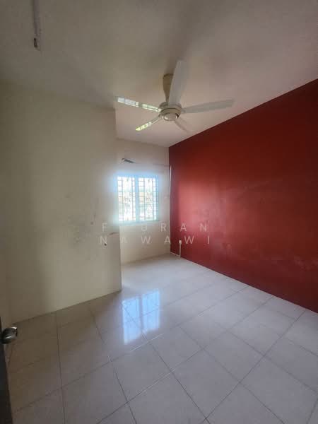 Rumah Teres 2.5 Tingkat untuk Dijual di Saujana Utama (Selangor) - Fauran Nawawi - PropertyGuru.com.my