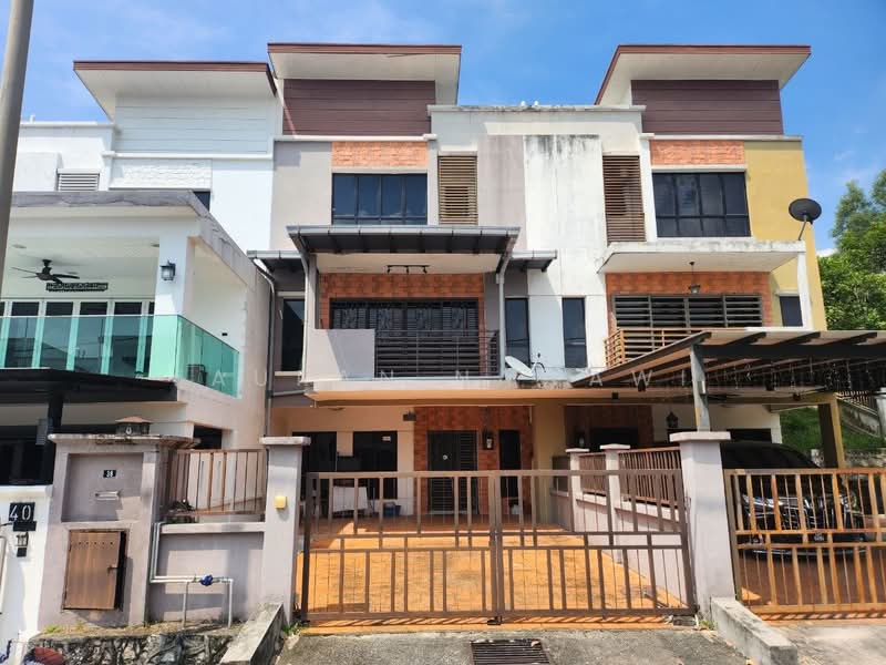 Rumah Teres 2.5 Tingkat untuk Dijual di Saujana Utama (Selangor) - Fauran Nawawi - PropertyGuru.com.my
