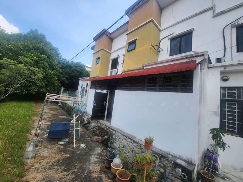 Rumah Teres 2.5 Tingkat untuk Dijual di Saujana Utama (Selangor) - Fauran Nawawi - PropertyGuru.com.my