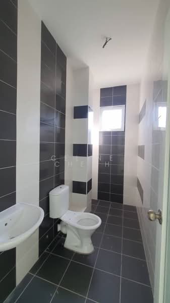 Semi-Detached House for Rent in Permatang Pauh (Penang) - Celine Cheah - Bathroom - PropertyGuru.com.my