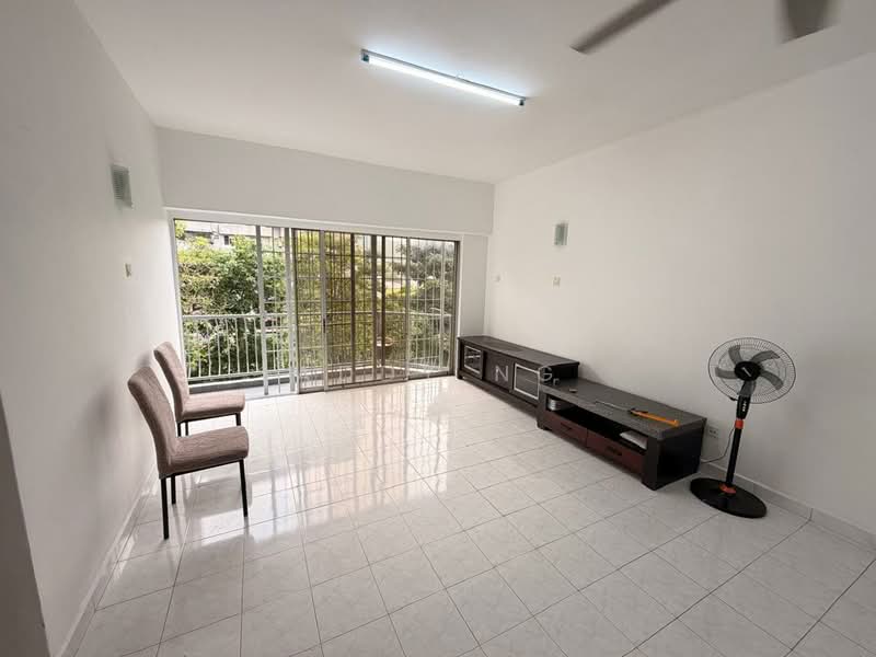 Kondominium untuk Disewa di Seri Cendekia - Addy Ng - Living Room - PropertyGuru.com.my