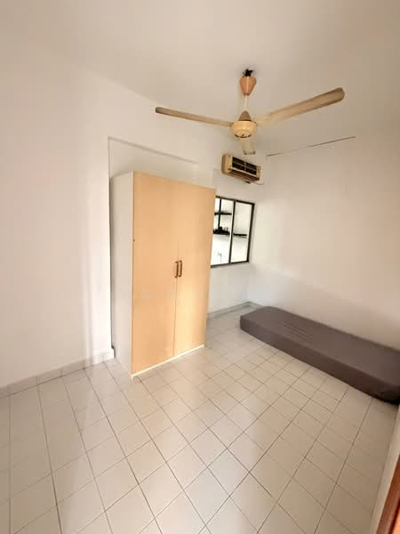 Kondominium untuk Disewa di Seri Cendekia - Addy Ng - Bedroom - PropertyGuru.com.my