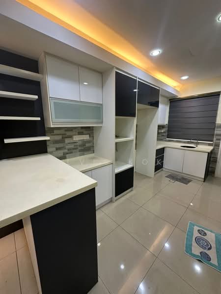 3-storey Terraced House for Sale in Taman Damai Utama (Bandar Kinrara) - Elvis Kok - Kitchen - PropertyGuru.com.my