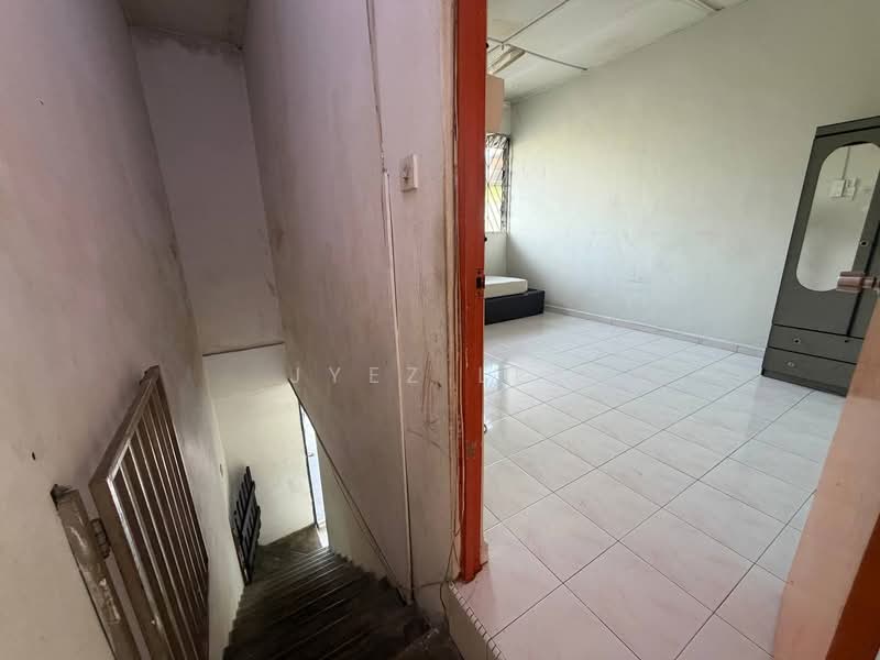 2-storey Terraced House for Sale in Taman Daya (Johor Bahru) - Jyez Lee - PropertyGuru.com.my