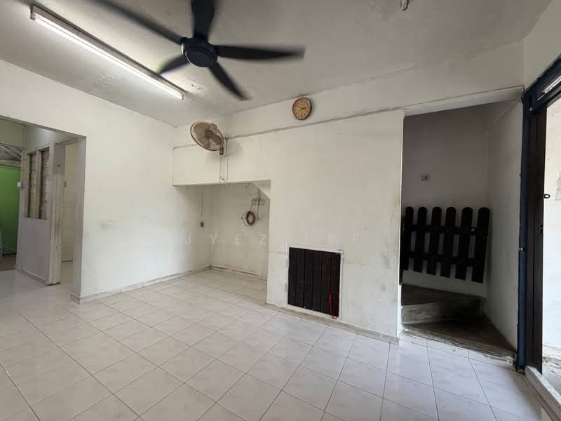 2-storey Terraced House for Sale in Taman Daya (Johor Bahru) - Jyez Lee - PropertyGuru.com.my