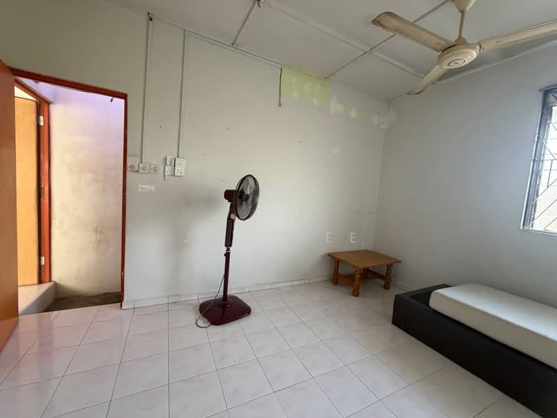 2-storey Terraced House for Sale in Taman Daya (Johor Bahru) - Jyez Lee - PropertyGuru.com.my